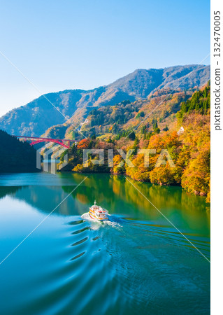 Shogawa Gorge (Autumn) 132470005