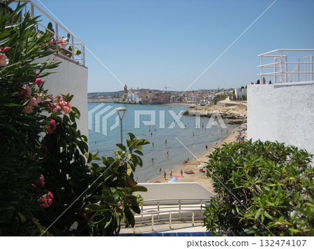 A glimpse of Sitges from the white and green streets A glimpse of Sitges from the white and green streets 132474107