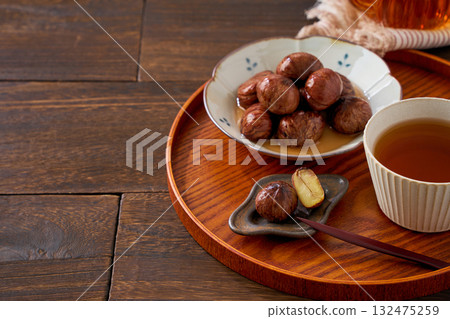 Chestnuts simmered in their skins | Autumn Japanese sweets Chestnuts simmered in their skins | Autumn Japanese sweets 132475259