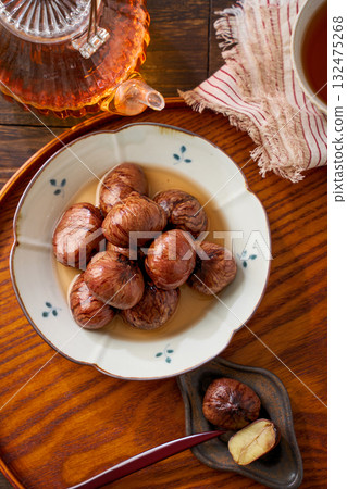 Chestnuts simmered in their skins | Autumn Japanese sweets Chestnuts simmered in their skins | Autumn Japanese sweets 132475268