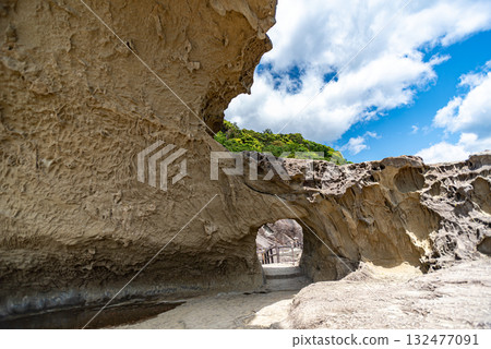 晴朗天氣下的鬼城 132477091