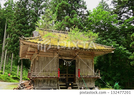 遠野六神西神社 132477201