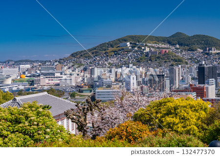 長崎縣長崎市:傾斜的街道 長崎縣長崎市:傾斜的街道 132477370