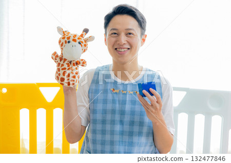 男幼兒園老師 132477846
