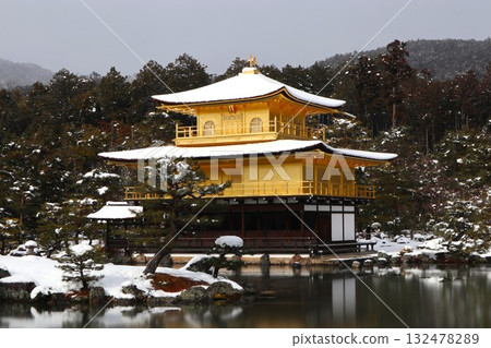 雪化妝金閣寺 雪化妝金閣寺 132478289