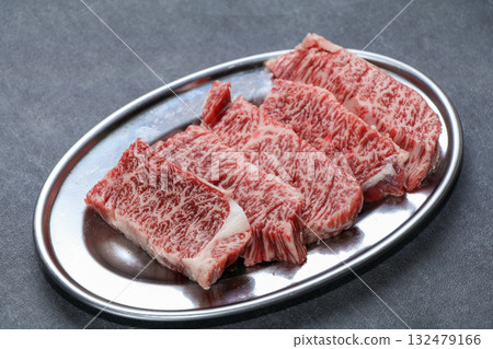 頂級牛腩排烤肉圖片 頂級牛腩排烤肉圖片 132479166