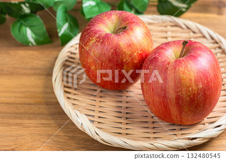 早熟富士蘋果 132480545