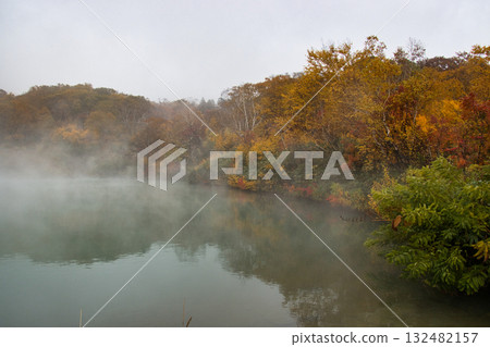 Sukayu: Jigoku-numa Swamp Surrounded by Beautiful Autumn Leaves, Aomori City, Aomori Prefecture Sukayu: Jigoku-numa Swamp Surrounded by Beautiful Autumn Leaves, Aomori City, Aomori Prefecture 132482157