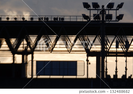 黃昏的大阪花園橄欖球場 132488682