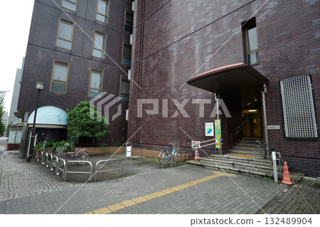 東京都中央區役所 132489904