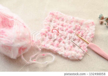 Knitting and threading Knitting and threading 132498058