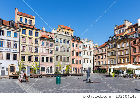 Old Town Market Square with historic buildings in Warsaw, Poland Old Town Market Square with historic buildings in Warsaw, Poland 132504143