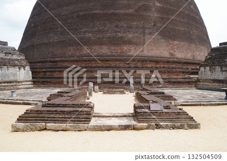 Sri Lanka World Heritage Site Ancient City of Polonnaruwa Sri Lanka World Heritage Site Ancient City of Polonnaruwa 132504509