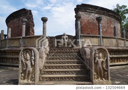 Sri Lanka World Heritage Site Ancient City of Polonnaruwa Sri Lanka World Heritage Site Ancient City of Polonnaruwa 132504669
