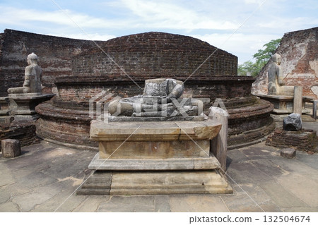Sri Lanka World Heritage Site Ancient City of Polonnaruwa Sri Lanka World Heritage Site Ancient City of Polonnaruwa 132504674