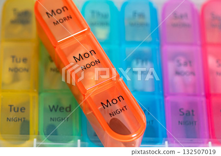 Weekly Pill Box With Vitamins 132507019