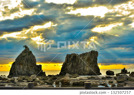 從橋鬼岩看到的日出 132507257