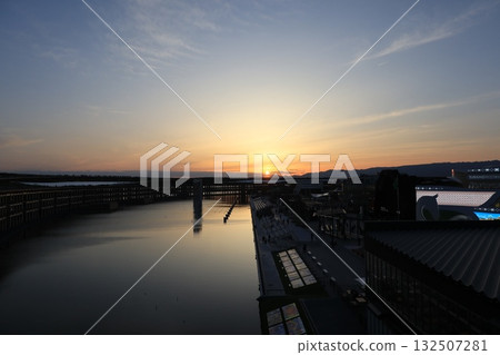 Osaka-Kansai Expo, Sunset at Yumeshima in Osaka Bay (EXPO2025) Osaka-Kansai Expo, Sunset at Yumeshima in Osaka Bay (EXPO2025) 132507281