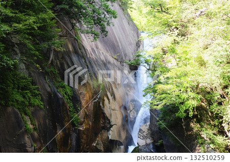 Beautiful Japanese waterfall scenery 132510259