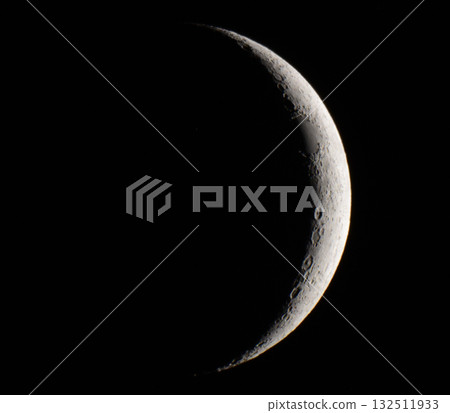 Crescent Moon, Nagano Prefecture Crescent Moon, Nagano Prefecture 132511933