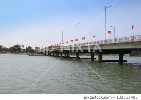 Landscape of Huong River in Hue, Vietnam 132513485