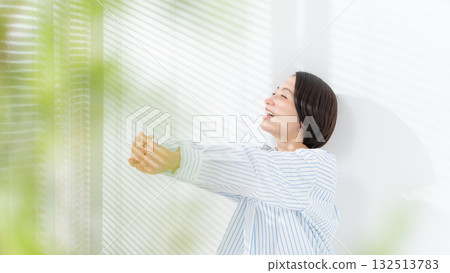 Relaxing woman Relaxing woman 132513783