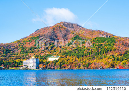 Mount Haruna, Lake Haruna, and Mount Kamikabe (Autumn) 132514630