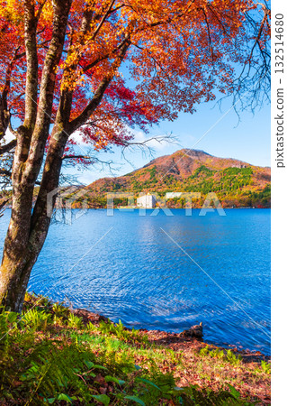 榛名山、榛名湖、神壁山（秋季） 132514680