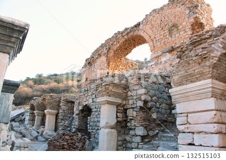 世界遺產:土耳其的旅遊景點,古希臘和羅馬的以弗所遺址 世界遺產:土耳其的旅遊景點,古希臘和羅馬的以弗所遺址 132515103