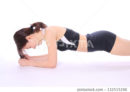 平板支撐訓練 平板支撐訓練 132515298