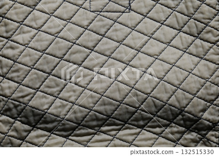 髒兮兮的白色絎縫 132515330