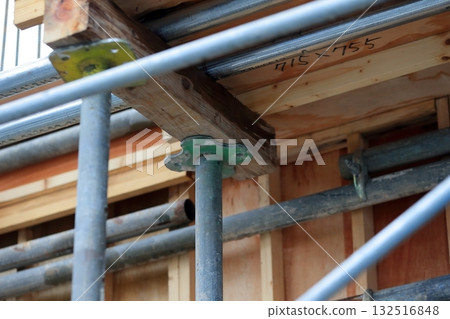 模板安裝（建築框架施工） 132516848