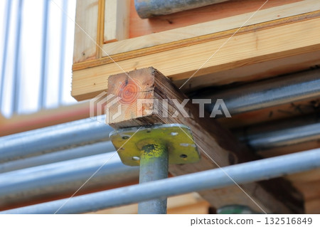 模板安裝(建築框架施工) 模板安裝(建築框架施工) 132516849