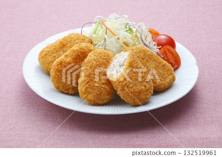 Sakura shrimp cream croquette 132519961