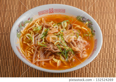 豬肉泡菜拉麵 132524269