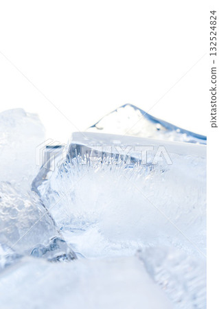 白色背景上的冰紋特寫19 132524824