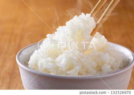 Freshly cooked rice 132526970