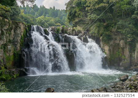 Sekiyo Falls Sekiyo Falls 132527554