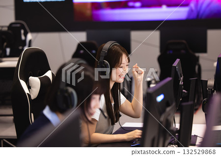 女性喜愛電子競技和網路遊戲 132529868