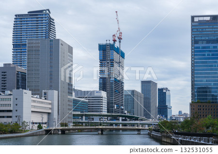 The changing Nakanoshima area of Osaka and the surrounding skyscrapers (cityscape) Photo taken in October 2025 132531055