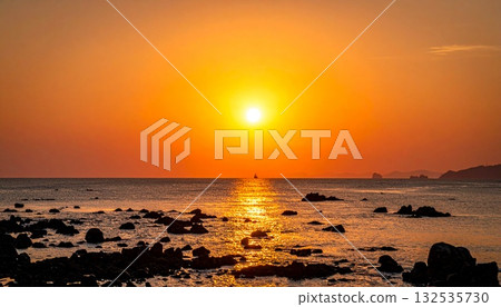 【AI生成影像】壯麗的海景日落 【AI生成影像】壯麗的海景日落 132535730