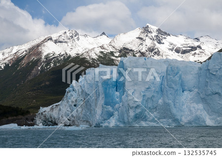 Perito Moreno Glacier, Los Glaciares National Park, Santa Cruz Province, Patagonia Argentina. Perito Moreno Glacier, Los Glaciares National Park, Santa Cruz Province, Patagonia Argentina. 132535745