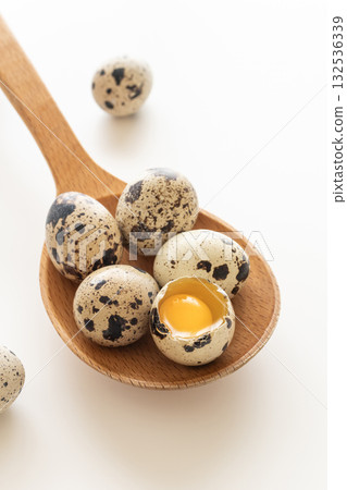 Quail eggs 132536339