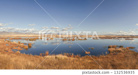 panorama of a clear lake of a high-altitude autumn plateau panorama of a clear lake of a high-altitude autumn plateau 132536935