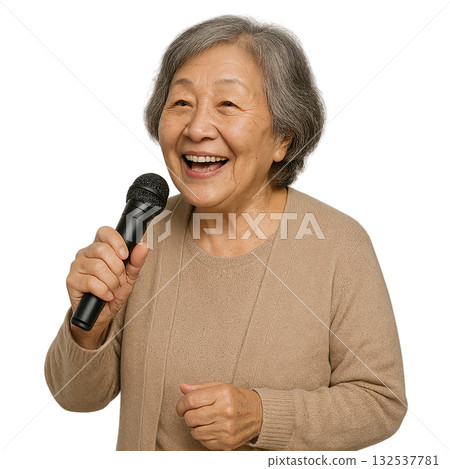 老婦人唱卡拉OK 132537781