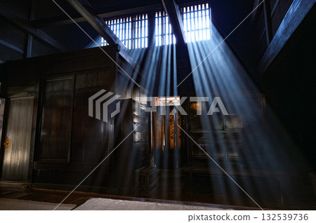 中山道妻籠宿脅本陣奧谷壁爐和光線 中山道妻籠宿脅本陣奧谷壁爐和光線 132539736