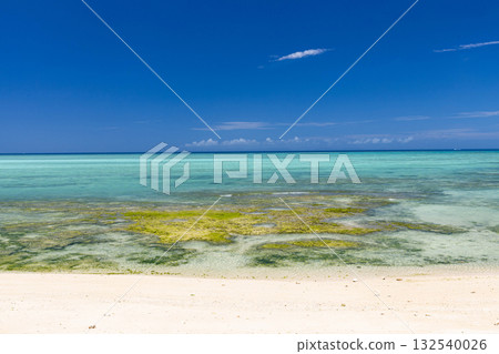 Okinawa's beautiful sea Okinawa's beautiful sea 132540026