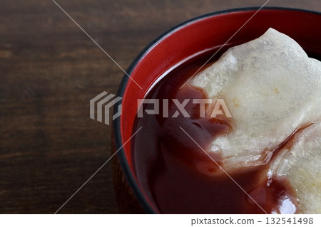 Oshiruko with grilled rice cakes on the table background Oshiruko with grilled rice cakes on the table background 132541498