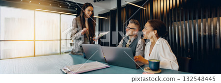 Engaging Collaborative Business Meeting in a Modern and Innovative Workspace Setup Engaging Collaborative Business Meeting in a Modern and Innovative Workspace Setup 132548445