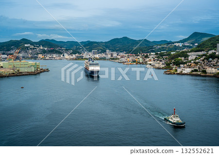 長崎港客船（名人千禧號）從女神大橋出發【長崎市】 132552621